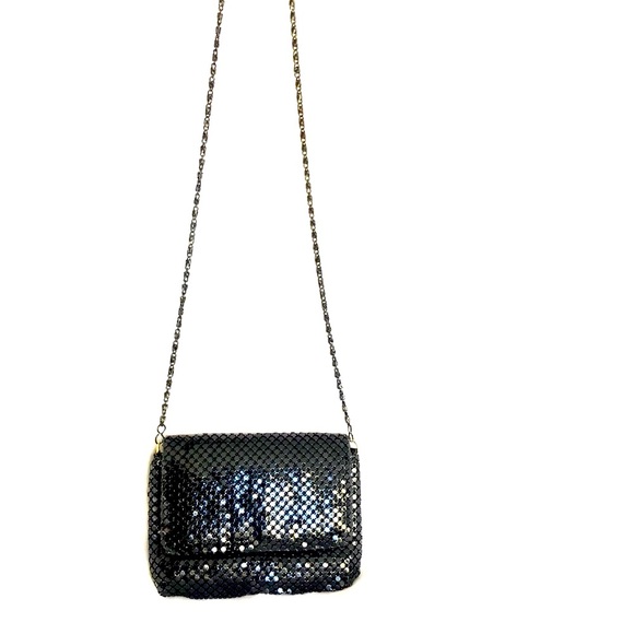 Purse - Picture 1 of 9